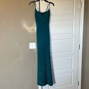 Gorgeous Green Glittery dress, only worn once!!